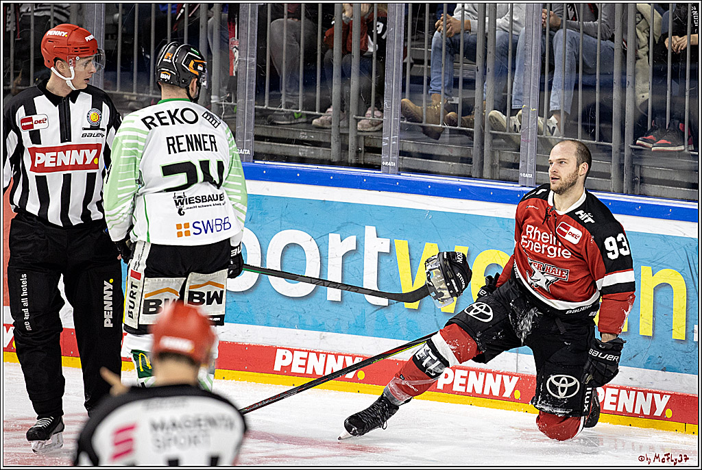 PENNY DEL;  Koelner Haie - Bietigheim Steelers; Koeln, 19.11.2021